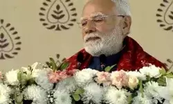 PM ने AAP को फिर बताया आपदा-बोले आएंगे तो फिर खाएंगे PM ने AAP को फिर बताया आपदा-बोले आएंगे तो फिर खाएंगे