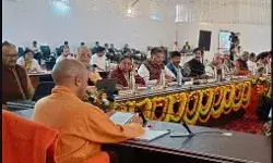 अखिलेश को महाकुंभ में योगी सरकार की कैबिनेट बैठक नहीं आई पसंद- बोले.. अखिलेश को महाकुंभ में योगी सरकार की कैबिनेट बैठक नहीं आई पसंद- बोले..