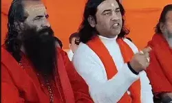 बोले देवकीनंदन-मोदी योगी से दक्षिणा में सनातन बोर्ड के बगैर नहीं जाएंगे बोले देवकीनंदन-मोदी योगी से दक्षिणा में सनातन बोर्ड के बगैर नहीं जाएंगे