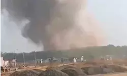 ऑर्डिनेंस फैक्ट्री में ब्लास्ट- 5 लोगों की मौत- धमाके से गिरी छत