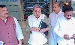 JPC की बैठक में वक्फ संशोधन बिल को लेकर हंगामा-10 MP निलंबित JPC की बैठक में वक्फ संशोधन बिल को लेकर हंगामा-10 MP निलंबित