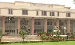 नहीं पेश होगी कैग रिपोर्ट- हाई कोर्ट का विधानसभा की बैठक से इनकार