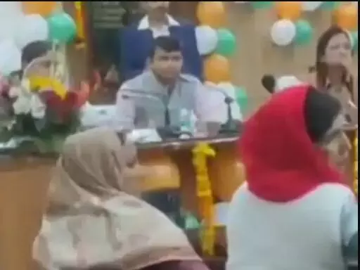 बोर्ड बैठक में अफसरों की गैर मौजूदगी पर भाजपा विधायक का हंगामा