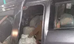 बारात से लौट रहे डिजायर सवारों की ट्रक से भिड़ंत- पांच लोगों की मौत बारात से लौट रहे डिजायर सवारों की ट्रक से भिड़ंत- पांच लोगों की मौत