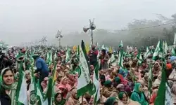 किसानों का ट्रैक्टर मार्च-BJP नेताओं के घर व मॉल के बाहर होंगे प्रदर्शन किसानों का ट्रैक्टर मार्च-BJP नेताओं के घर व मॉल के बाहर होंगे प्रदर्शन