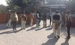 टूटा तेज रफ्तार ट्राले का कहर- बाईकों में लगी टक्कर से 2 दोस्तों की मौत टूटा तेज रफ्तार ट्राले का कहर- बाईकों में लगी टक्कर से 2 दोस्तों की मौत