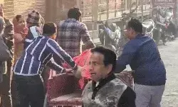 निर्वाण महोत्सव हादसा- मंच टूटने से 7 श्रद्धालुओं की मौत- 80 घायल निर्वाण महोत्सव हादसा- मंच टूटने से 7 श्रद्धालुओं की मौत- 80 घायल