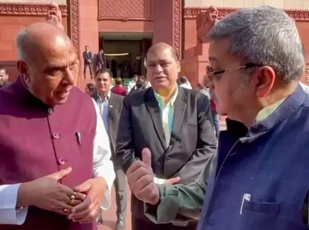 JPC ने वक्फ संशोधन बिल को दी मंजूरी- विपक्ष ने काटा बवाल- बोला.. JPC ने वक्फ संशोधन बिल को दी मंजूरी- विपक्ष ने काटा बवाल- बोला..