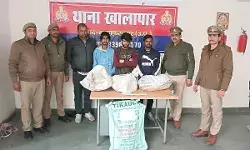 5 घंटे में चोरी का खुलासा: चौकी इंचार्ज ने पकड़े 4 आरोपी- माल बरामद 5 घंटे में चोरी का खुलासा: चौकी इंचार्ज ने पकड़े 4 आरोपी- माल बरामद