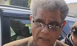 ट्रेन में सफर कर रहे वन एवं पर्यावरण मंत्री का मोबाइल चोरी