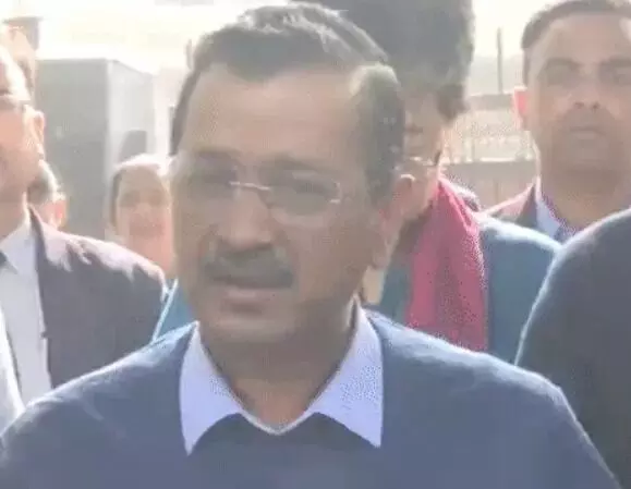चुनाव आयोग के दफ्तर पहुंचे केजरीवाल- बोले हरियाणा सीएम पर..