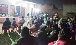 जोर पकड़ रही सपा की PDA चर्चा- खूब जुट रही है भीड़ जोर पकड़ रही सपा की PDA चर्चा- खूब जुट रही है भीड़