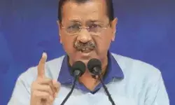 बोले केजरीवाल दिल्ली पुलिस BJP के समक्ष लाचार- EC ने डाले हथियार बोले केजरीवाल दिल्ली पुलिस BJP के समक्ष लाचार- EC ने डाले हथियार