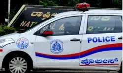 बाथरूम में कक्षा 2 की लड़की से छेड़छाड़- उतरवाये कपड़े और प्राइवेट.. बाथरूम में कक्षा 2 की लड़की से छेड़छाड़- उतरवाये कपड़े और प्राइवेट..