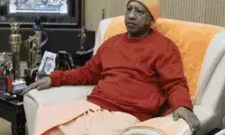 जिम्मेदारी से वॉर रूम में डटे सीएम योगी कर रहे महाकुंभ की मॉनिटरिंग जिम्मेदारी से वॉर रूम में डटे सीएम योगी कर रहे महाकुंभ की मॉनिटरिंग