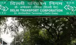 भ्रष्टाचार पर एक्शन-सीबीआई का डीटीसी में छापा-6 अधिकारी किए अरेस्ट भ्रष्टाचार पर एक्शन-सीबीआई का डीटीसी में छापा-6 अधिकारी किए अरेस्ट