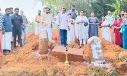 चर्च की जमीन पर मिले मंदिर के अवशेष- अब पादरियों ने हिंदुओं को दी.... चर्च की जमीन पर मिले मंदिर के अवशेष- अब पादरियों ने हिंदुओं को दी....