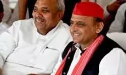 बर्थडे- लोकप्रिय सांसद हैं हरेन्द्र मलिक- संसद में उठा रहे पुख्ता आवाज बर्थडे- लोकप्रिय सांसद हैं हरेन्द्र मलिक- संसद में उठा रहे पुख्ता आवाज