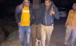 लूट लिया था मोबाइल तो अब पुलिस ने एक को किया लंगड़ा दूसरा भी हुआ अरेस्ट लूट लिया था मोबाइल तो अब पुलिस ने एक को किया लंगड़ा दूसरा भी हुआ अरेस्ट