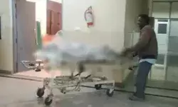 पत्नी के साथ चलने से इंकार से आहत पति ने खुद को ससुराल में जिंदा जलाया पत्नी के साथ चलने से इंकार से आहत पति ने खुद को ससुराल में जिंदा जलाया