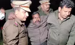 गन्ने के खेत में छिपकर बैठे हत्यारोपी के पैर में लगी गोली- ट्रीटमेंट..