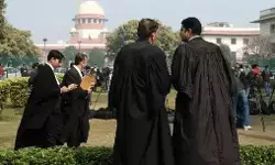 वकीलों के विरोध से बैक फुट पर केंद्र सरकार- बोली एडवोकेट बिल में.... वकीलों के विरोध से बैक फुट पर केंद्र सरकार- बोली एडवोकेट बिल में....