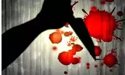 चाकू से गोदकर वैलेंटाइन का कत्ल- मृतक के बैचमेट को हिरासत में लिया चाकू से गोदकर वैलेंटाइन का कत्ल- मृतक के बैचमेट को हिरासत में लिया