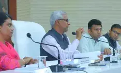 पूरी तरह से बंद होगी पॉलिथीन- स्क्रैप पॉलिसी भी होगी लागू पूरी तरह से बंद होगी पॉलिथीन- स्क्रैप पॉलिसी भी होगी लागू