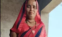 हमला करने के बाद तेंदुआ महिला के सिर और पैर चटखारे लेकर खा गया