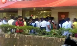 122 करोड़ के घोटाले में फरार कारोबारी का सुपुत्र लगा हाथ- बैंक के...