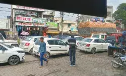 जानसठ रोड पर लगे जाम ने की प्रयागराज महाजाम की यादें ताजा जानसठ रोड पर लगे जाम ने की प्रयागराज महाजाम की यादें ताजा