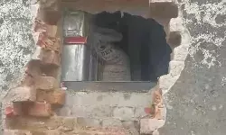 पुलिस की गस्त- फिर भी चोर मस्त- कन्फेक्शनरी में सेंधमारी कर चोर ले.... पुलिस की गस्त- फिर भी चोर मस्त- कन्फेक्शनरी में सेंधमारी कर चोर ले....