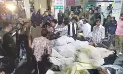 फिर टूटा रफ्तार का कहर- दो बाईकों की टक्कर में पांच लोगों की मौत फिर टूटा रफ्तार का कहर- दो बाईकों की टक्कर में पांच लोगों की मौत