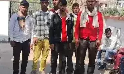 ई-रिक्शा ले गई बाइक सवार की जान- दोस्त गंभीर ई-रिक्शा ले गई बाइक सवार की जान- दोस्त गंभीर