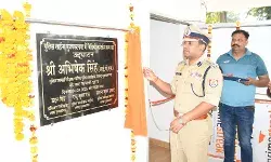 अब नये वीडियो कॉन्फ्रेंसिंग रूम में होगी बात- SSP ने किया उद्घाटन अब नये वीडियो कॉन्फ्रेंसिंग रूम में होगी बात- SSP ने किया उद्घाटन