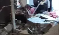 मल्टी स्टोरी बिल्डिंग के फ्लैट में ब्लास्ट- इमारत में आई दरारें मल्टी स्टोरी बिल्डिंग के फ्लैट में ब्लास्ट- इमारत में आई दरारें