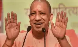 CM योगी का माध्यमिक शिक्षकों को बड़ी राहत का तोहफा CM योगी का माध्यमिक शिक्षकों को बड़ी राहत का तोहफा