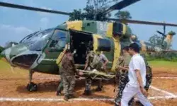 नक्सलियों के आईईडी ब्लास्ट में तीन जवान घायल- किया जा रहा एयरलिफ्ट नक्सलियों के आईईडी ब्लास्ट में तीन जवान घायल- किया जा रहा एयरलिफ्ट