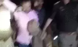 ज्वैलर्स का शटर काटते पकड़ा गया चोर निकला प्रधान पति- फ्लाइट से....