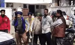 किसान मोर्चा लगाने का फैसला रद्द- नेताओं के घरों से हटेगी पुलिस किसान मोर्चा लगाने का फैसला रद्द- नेताओं के घरों से हटेगी पुलिस