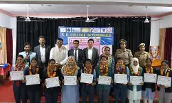 महिला सशक्तिकरण सेमिनार में छात्राओं को दी चुनौतियों से निदान...