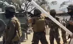 फ्री ट्रैफिक मूवमेंट शुरू होते भड़की हिंसा- एक की मौत अनेक घायल