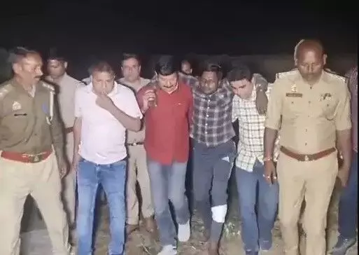 पुलिस के साथ मुठभेड़ में बदमाश को लगी गोली-घायल समेत 5 अरेस्ट पुलिस के साथ मुठभेड़ में बदमाश को लगी गोली-घायल समेत 5 अरेस्ट