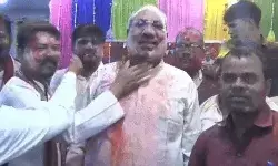 मंत्री की दो टूक- जिन्हें रंगों से परहेज वह देश छोड़कर चले जाएं