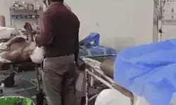 घर में घुसकर परिवार पर फायरिंग- पत्नी की मौत, पति व बेटा गंभीर