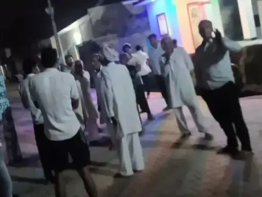 चोरों ने तीन मंदिरों में की चोरी- चोरी कर ले गये नकदी व कीमती सामान चोरों ने तीन मंदिरों में की चोरी- चोरी कर ले गये नकदी व कीमती सामान