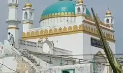 जामा मस्जिद की रंगाई पुताई- पेंटर लेकर पहुंची एएसआई की टीम