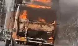 आग का गोला बना रुई से भरा ट्रक हाईवे पर 1 किलोमीटर तक दौड़ा