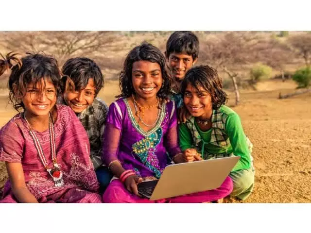 बेटी पैदा होने पर मिलेंगे रुपए डेढ़ लाख- सीधे खाते में पैसे जमा..... बेटी पैदा होने पर मिलेंगे रुपए डेढ़ लाख- सीधे खाते में पैसे जमा.....