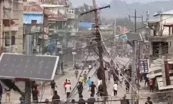 जनजाति नेता पर हमले के बाद हिंसा का नंगा नाच- लगाना पड़ा कर्फ्यू जनजाति नेता पर हमले के बाद हिंसा का नंगा नाच- लगाना पड़ा कर्फ्यू